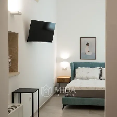 Acquaviva & Apartment