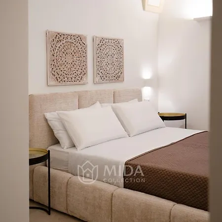 Acquaviva & Apartment