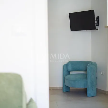 Apartment Acquaviva &